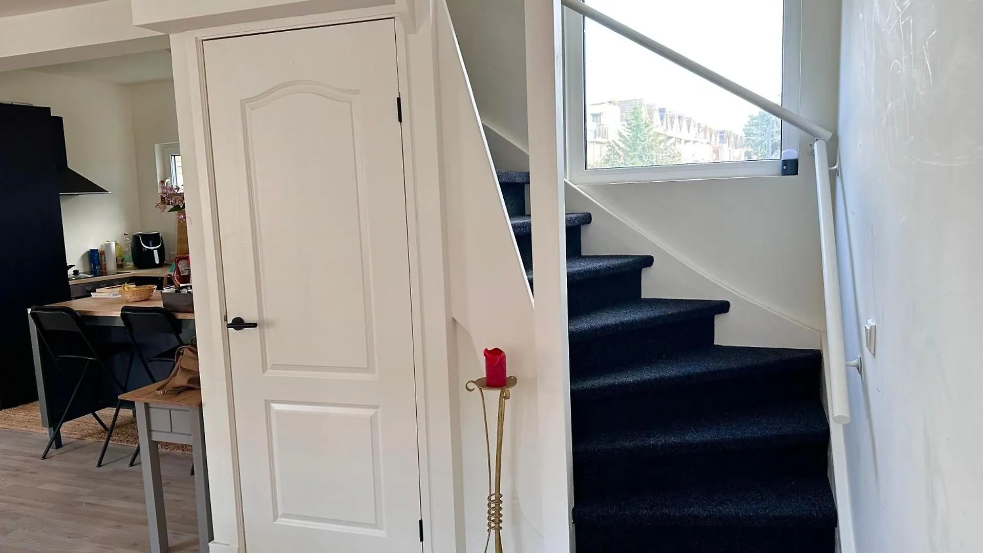 Homestay A Cozy Double Room Next To Zuidplein Metro Station And Ahoy Arena Rotterdam